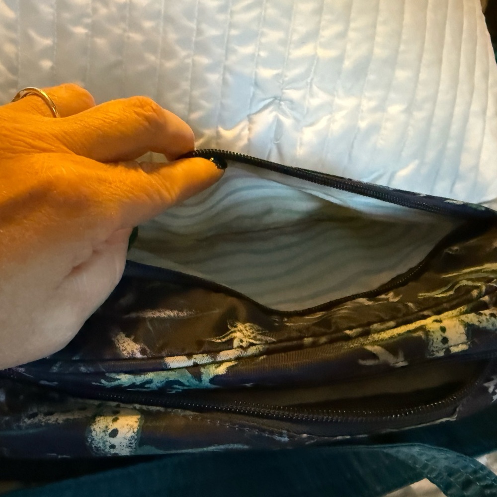 Lug Crossbody Bag in Blue and Green - Picture 6 of 7